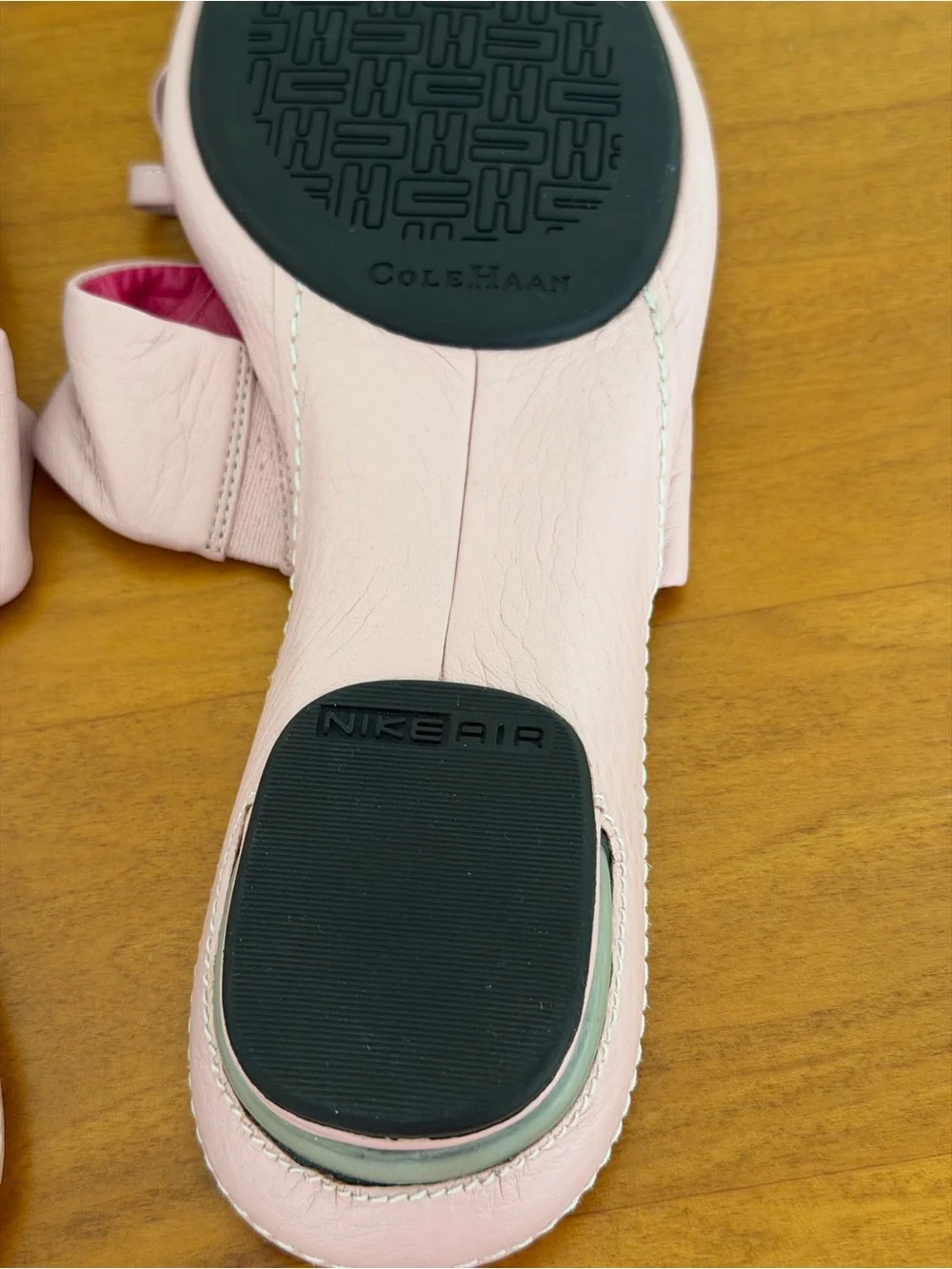 Cole Haan & Nike Air Pink Leather Cushioned Footbed Slide Sandals  8,5 Comfort